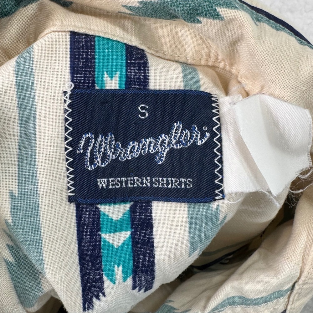 Wrangler Mens Aztec Western Snap Shirt Small Teal Tan Geometric Long Sleeve - Picture 2 of 12